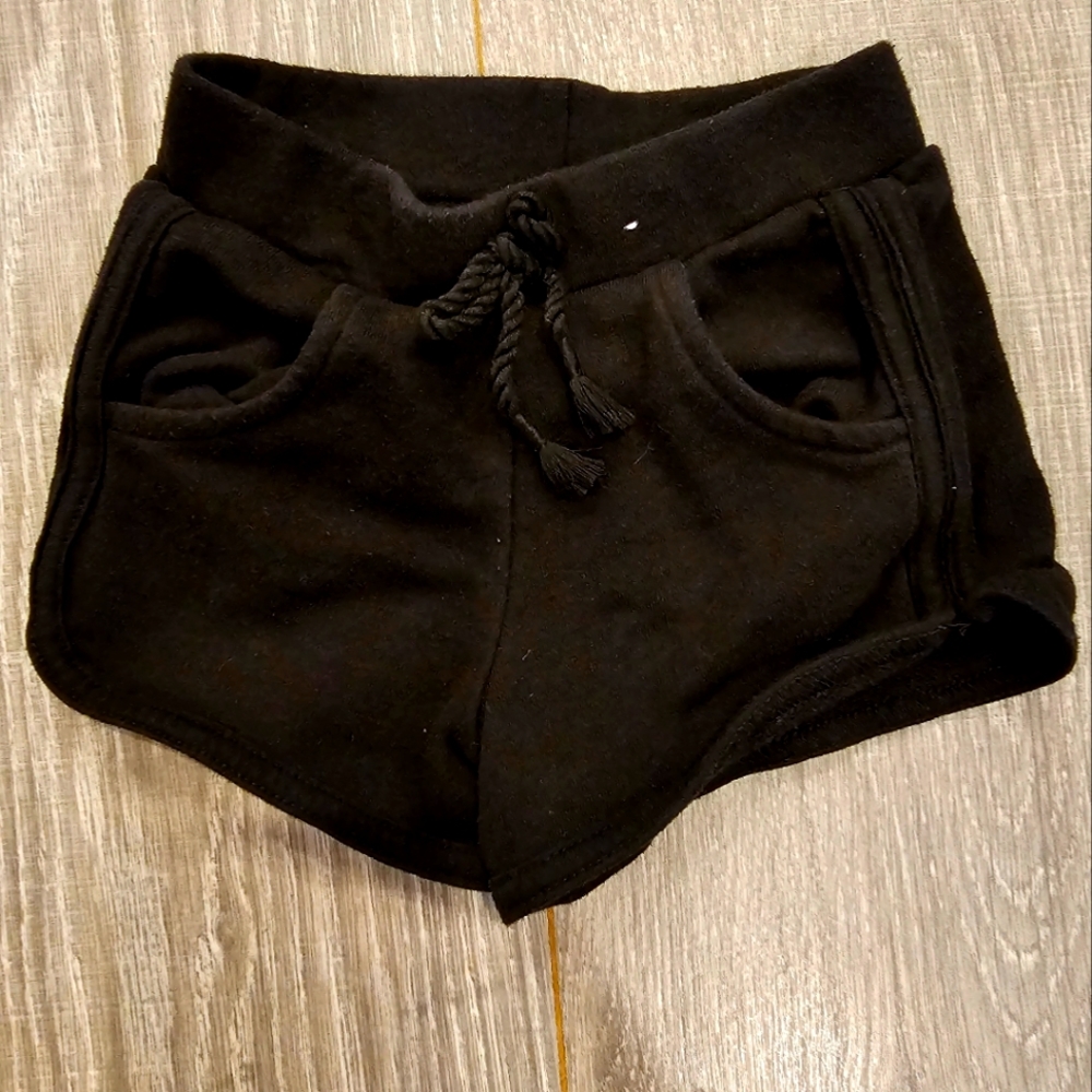 Black cotton shorts & denim shorts